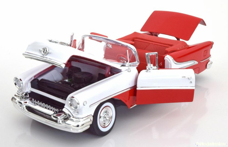 Oldsmobile Super 88 1:18