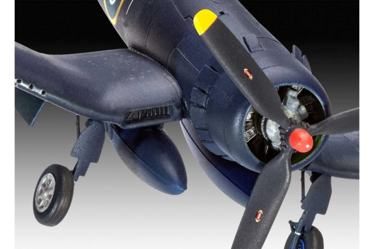 Revell – Letadlo F4U – 1B Corsair