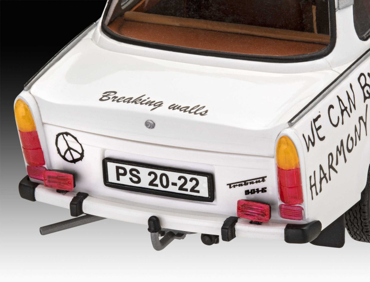 Revell 03320 - Trabant 601