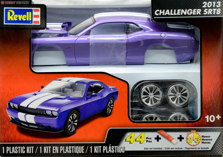 Revell - 2013 Challenger SRT8