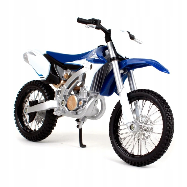 Motorka Yamaha YZ450F