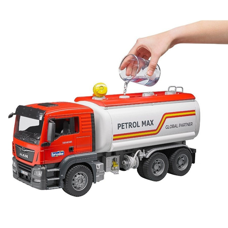 Bruder - Nákladní auto MAN TGS cisterna