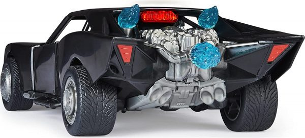 Batmobil a figurka