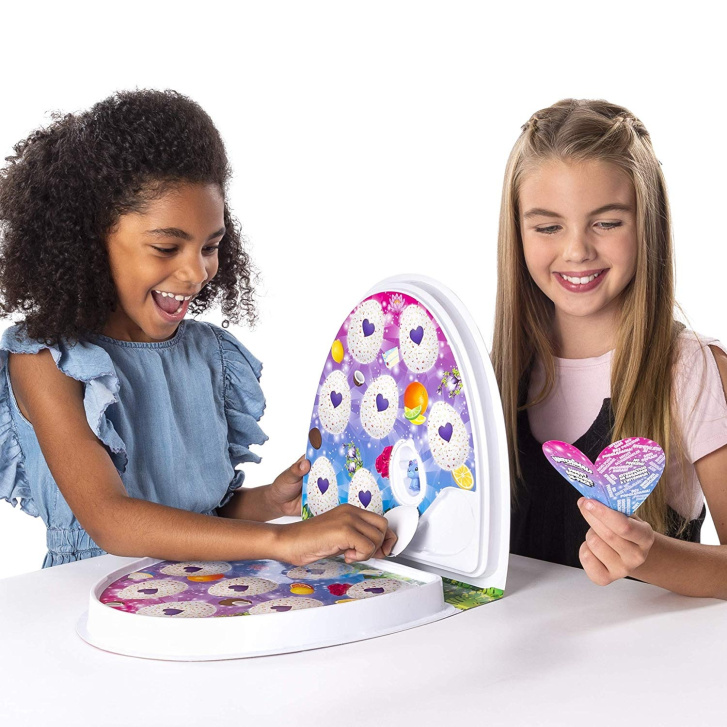 Hatchimals - Mysterious Box