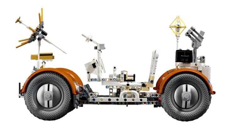42182 Lego Technic –  Lunární průzkumné vozidlo NASA Apollo - LRV