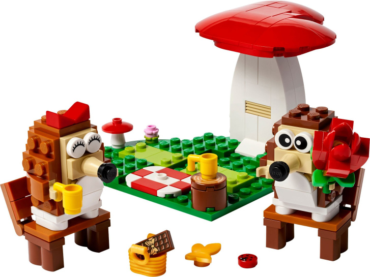 40711 Lego Icons – Ježčí rande s piknikem