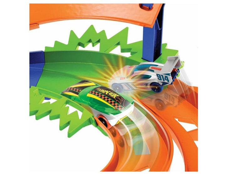 Hot Wheels – Dráha s extra zatáčkou