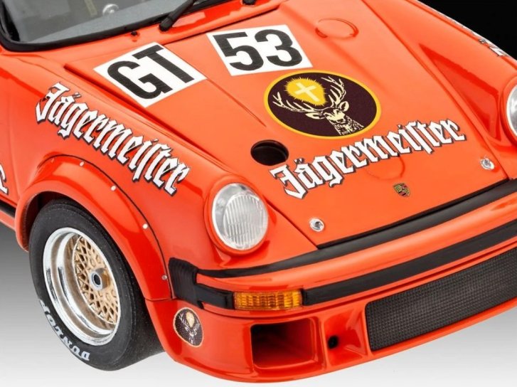 Revell - Porsche 934 RSR "Jägermeister"