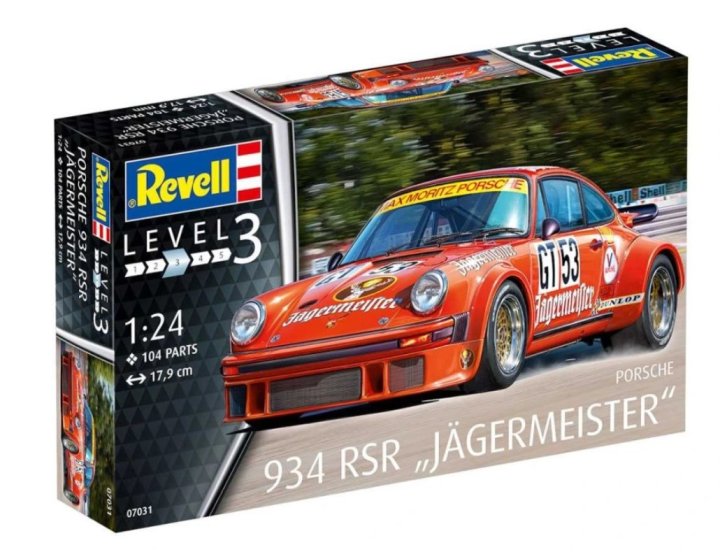Revell - Porsche 934 RSR "Jägermeister"